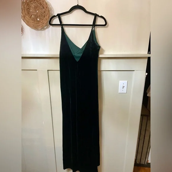 Lulu’s Promise of Forever Emerald Velvet Column Maxi Dress Green Velvet - Picture 4 of 7